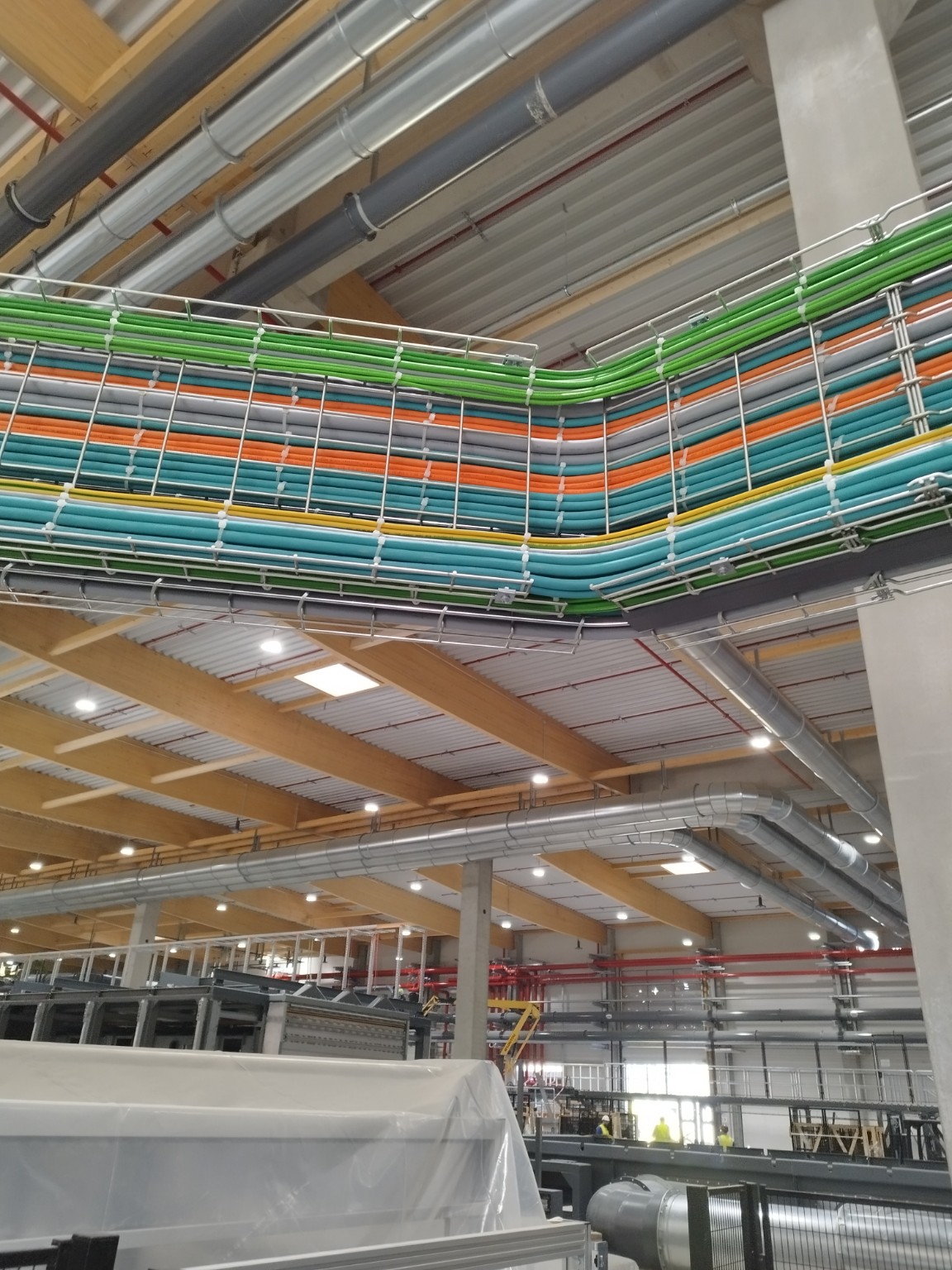 Cable tray installation